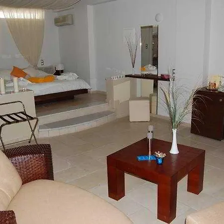 Antinea And Hotel