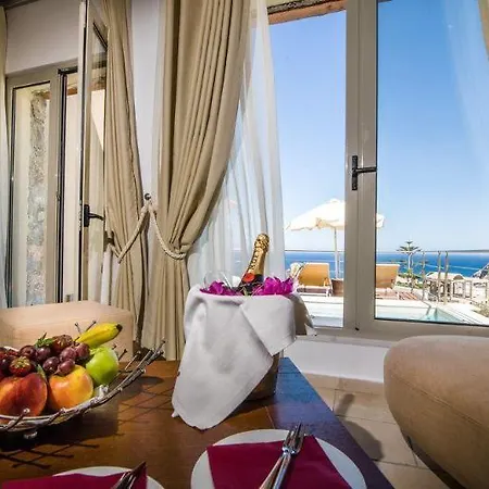 Antinea And Hotel 4*